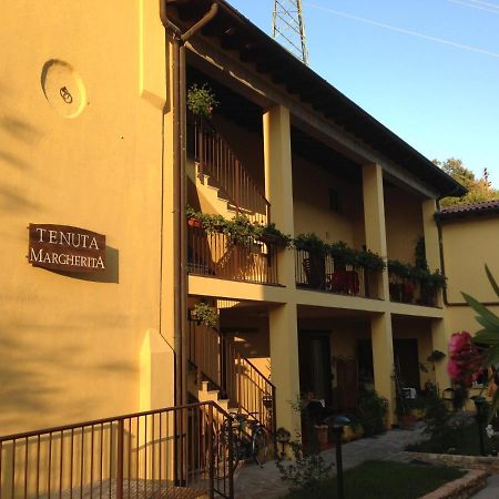 Tenuta Margherita Guest House Salo Exterior photo